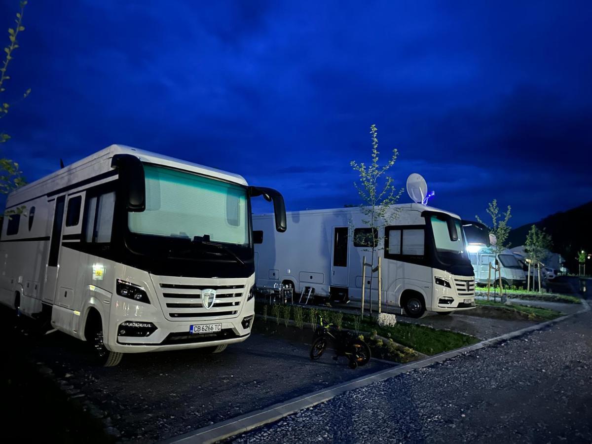 7 Lakes Camping Sapareva Banya Exterior photo