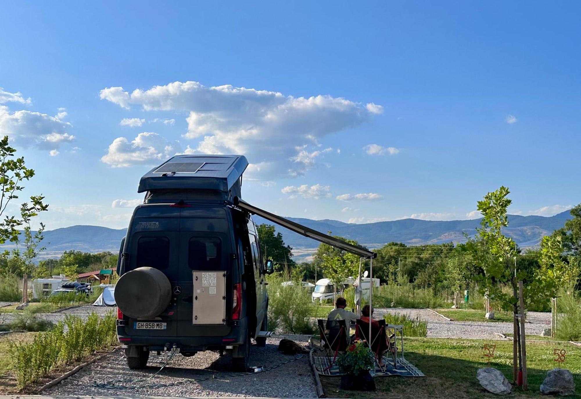 7 Lakes Camping Sapareva Banya Exterior photo